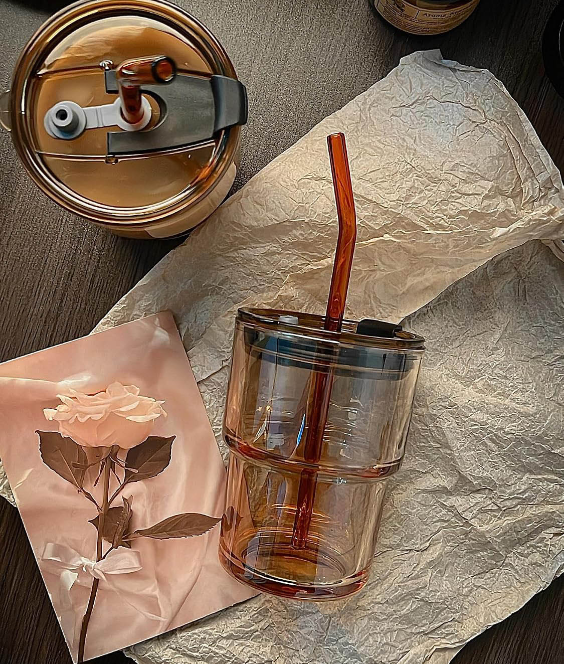 glass tumblers with flowers
