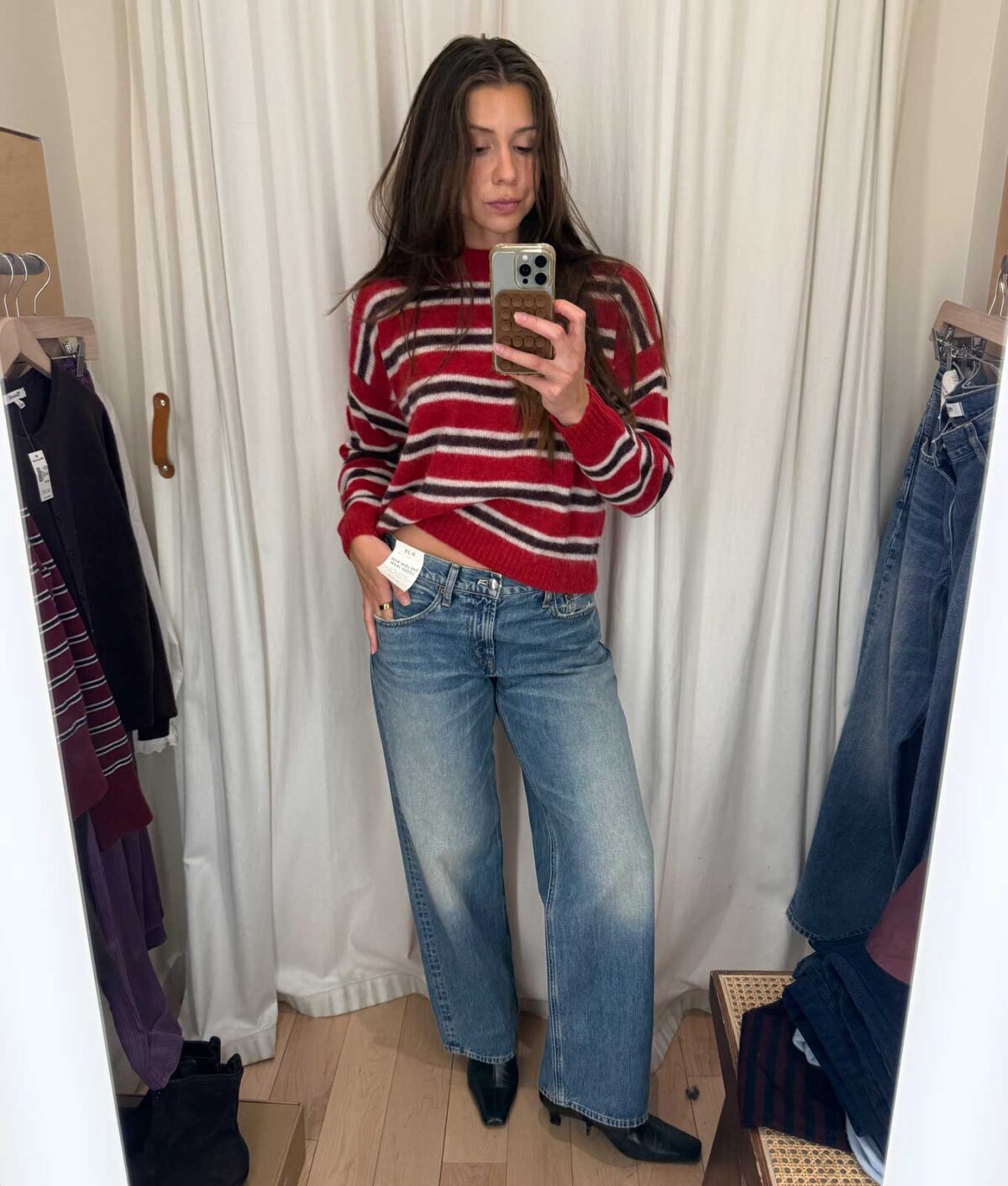 Guide to Madewell Jeans: Original photo of Steph Meraz in low-rise loose Jeans