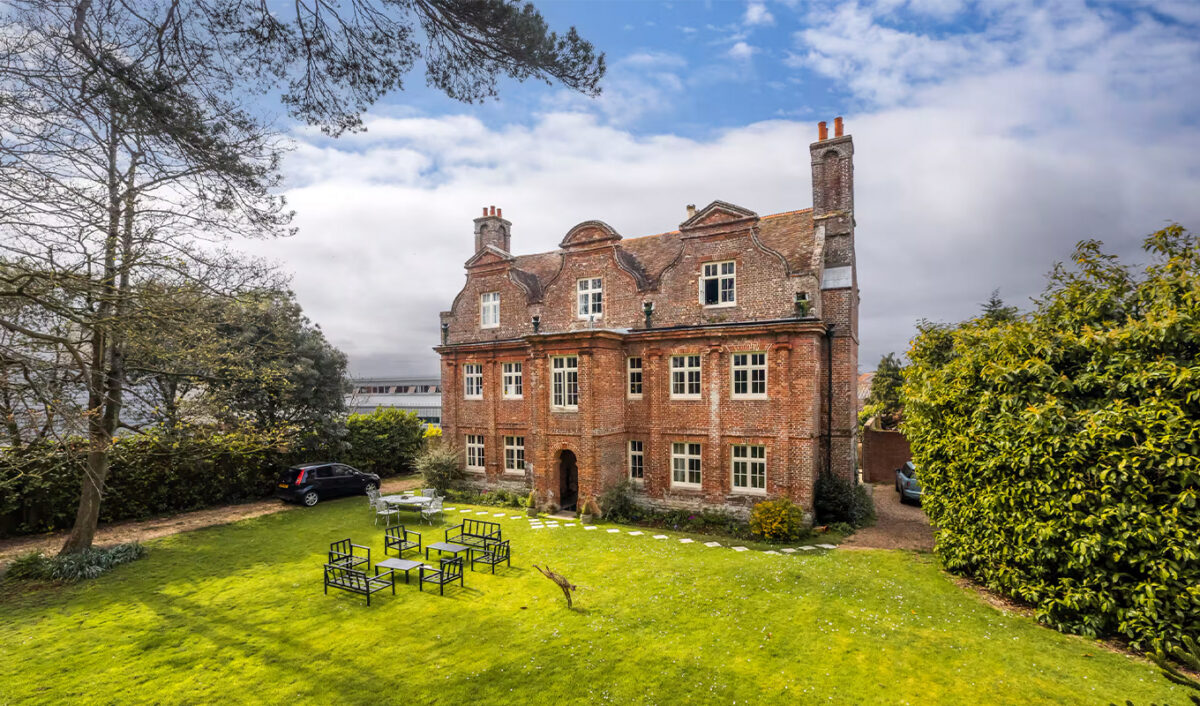 sense and sensibility airbnbs: The Old Rectory